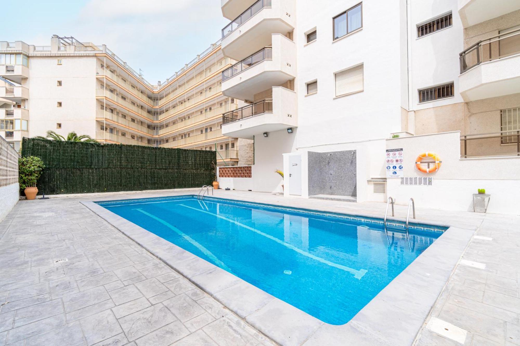Turistmar - Amplio Apartamento En Salou Con Piscina, A 2 Minutos De La Playa المظهر الخارجي الصورة