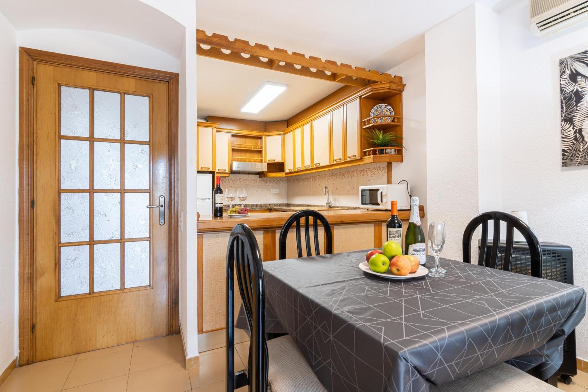 Turistmar - Amplio Apartamento En Salou Con Piscina, A 2 Minutos De La Playa المظهر الخارجي الصورة